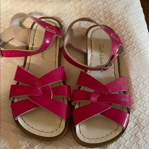 Salt Water-style Girls Pink Strappy Leather Sandals